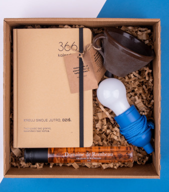 Giftboxy dla firm – zestawy prezentowe szyte na miarę