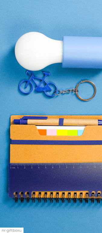 Giftboxy dla firm – zestawy prezentowe szyte na miarę